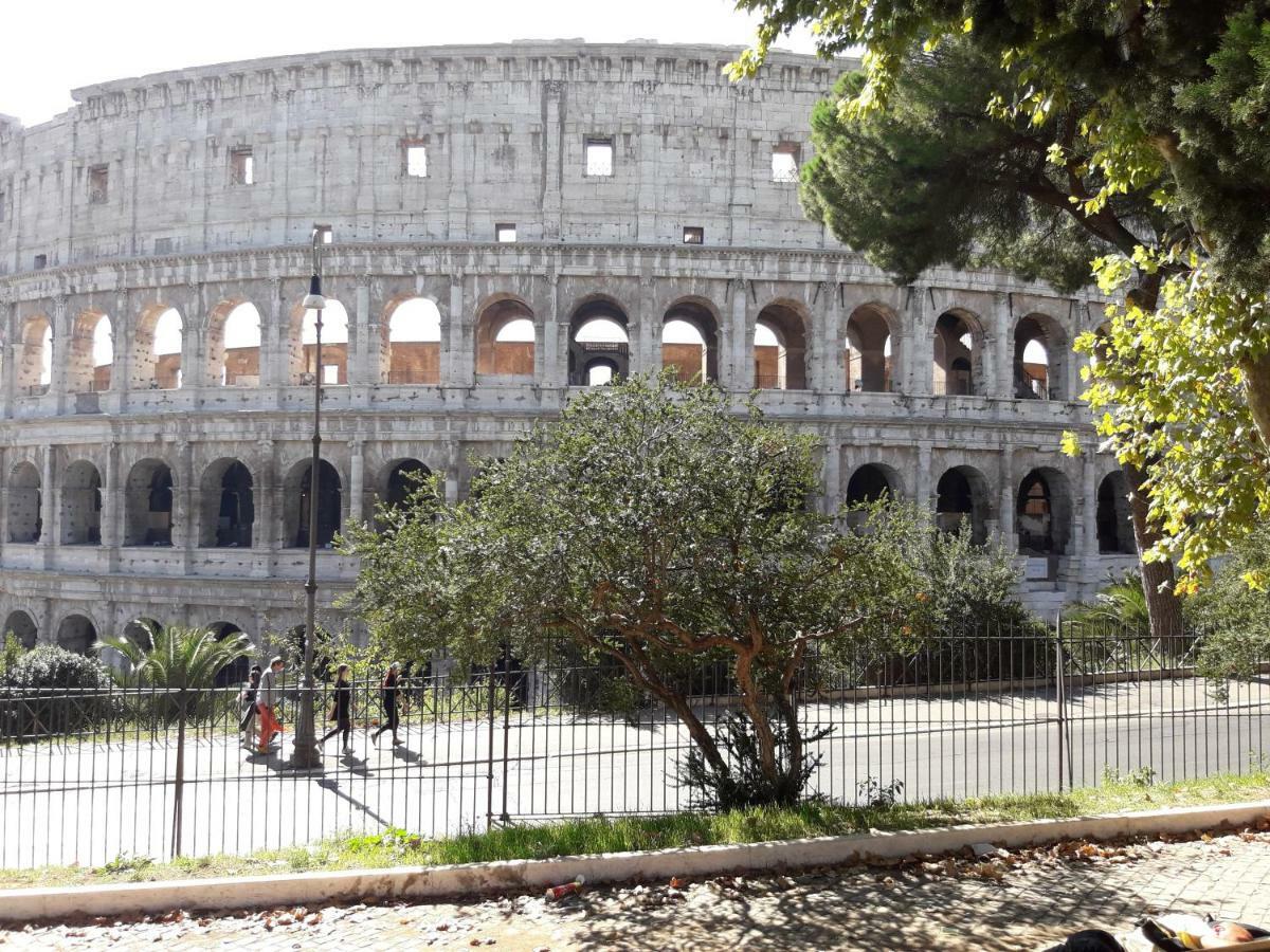 La Romantica Al Colosseo Dış mekan fotoğraf